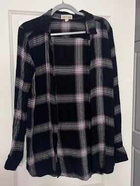 cloth & stone Black Plaid Button-Up Shirt with Pink Stripes